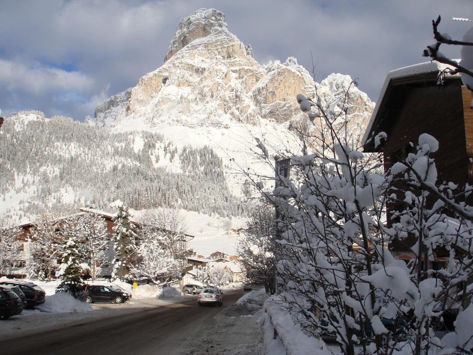 Chalet Madrisa Corvara In Badia Eksteriør bilde