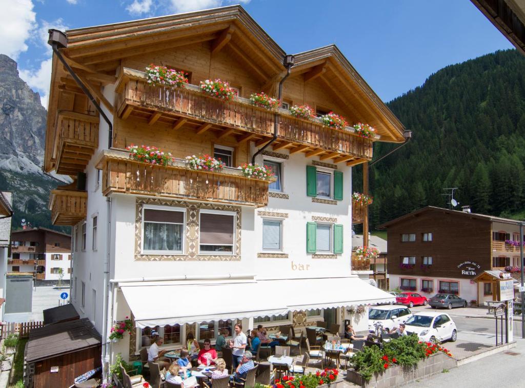 Chalet Madrisa Corvara In Badia Eksteriør bilde