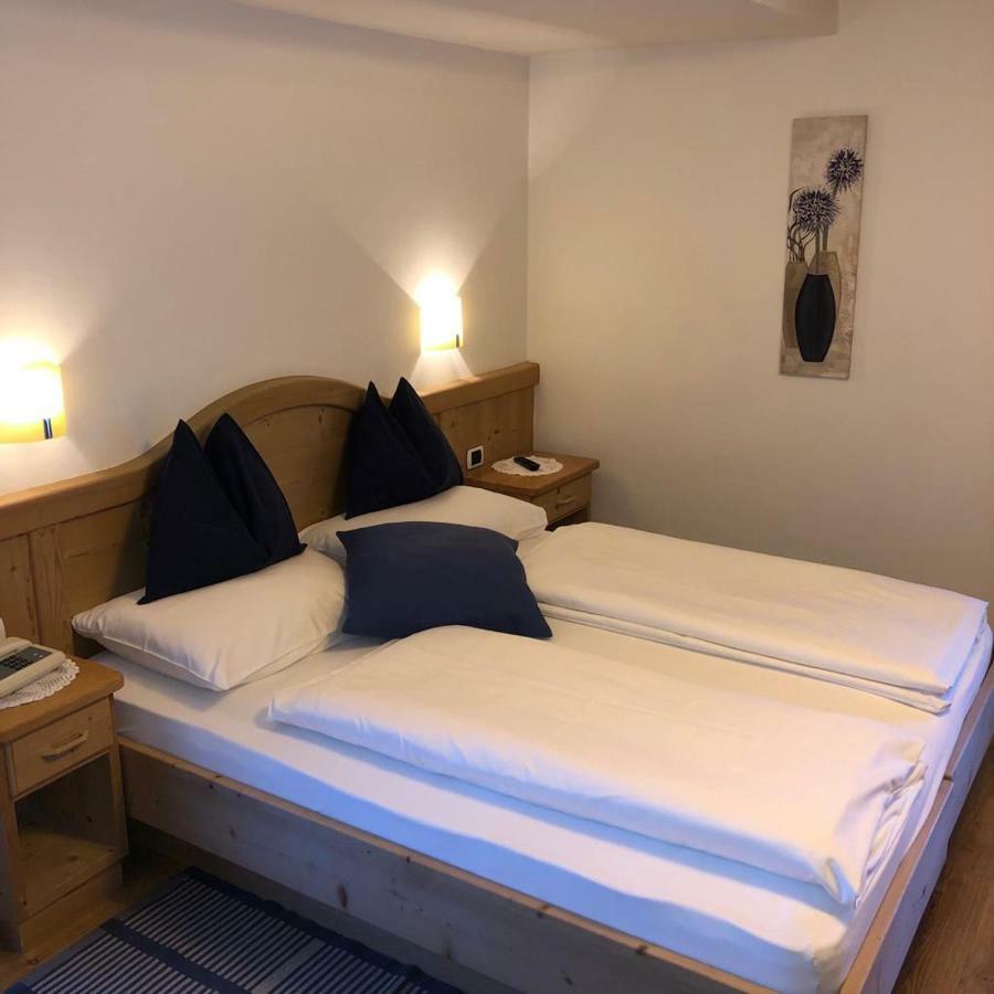 Chalet Madrisa Corvara In Badia Eksteriør bilde